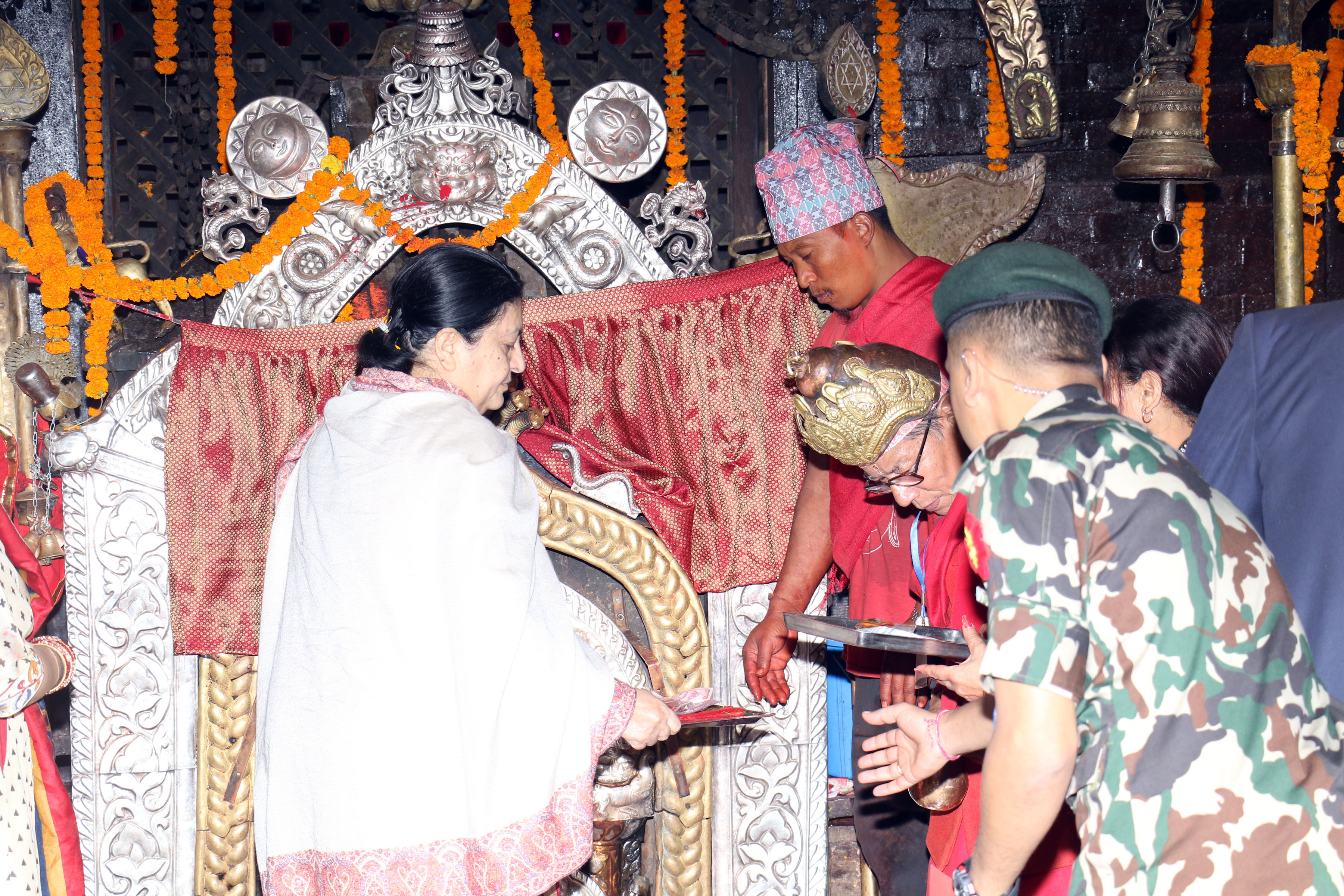 राष्ट्रपतिद्वारा शक्तिपीठहरूमा पूजार्चना