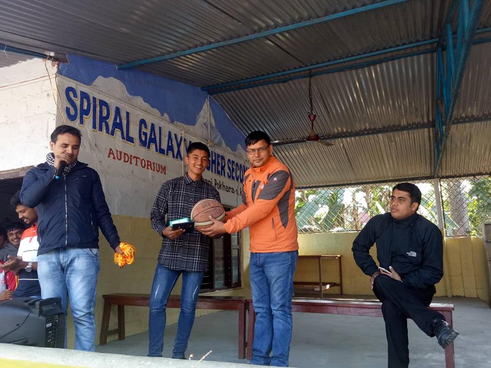 स्पाइरल ग्यालेक्सीमा खेलकुद प्रतियोगिता