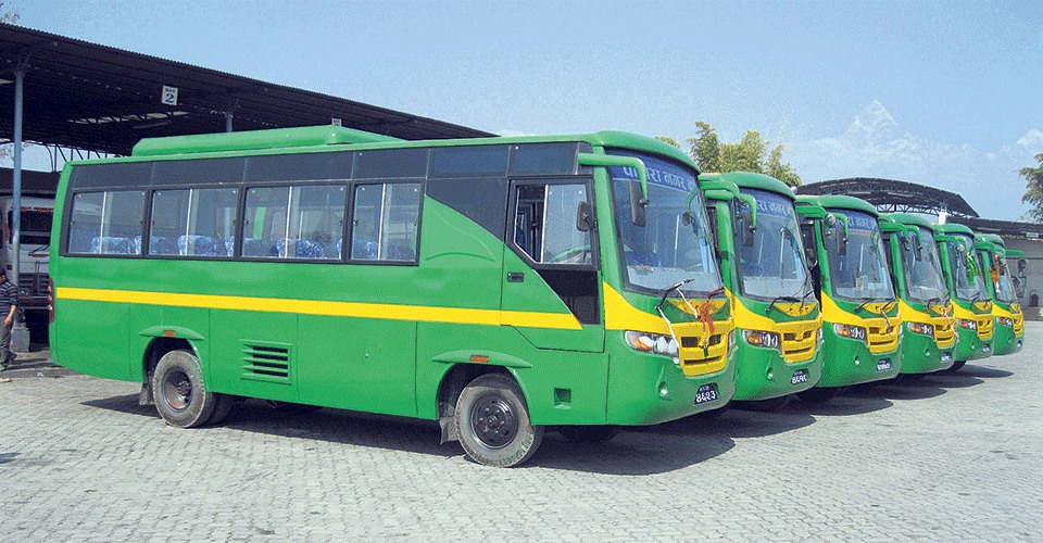 एकै स्थानमा लामो समय  यात्रु कुर्ने गाडीलाई अब कार्वाही हुने
