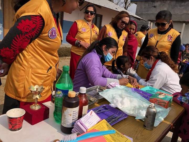 लायन्स क्लव ब्युटि सिटीद्वारा निशुल्क दन्त शिविर सम्पन्न