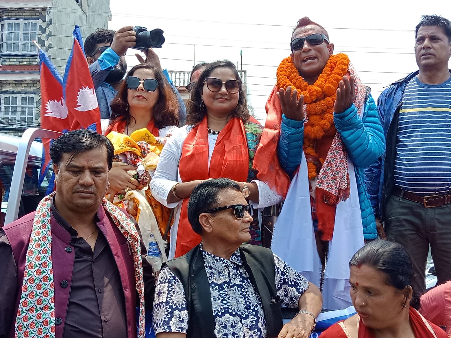 किर्तीमानी सगरमाथा आरोही श्रेष्ठको पोखरामा अभिनन्दन
