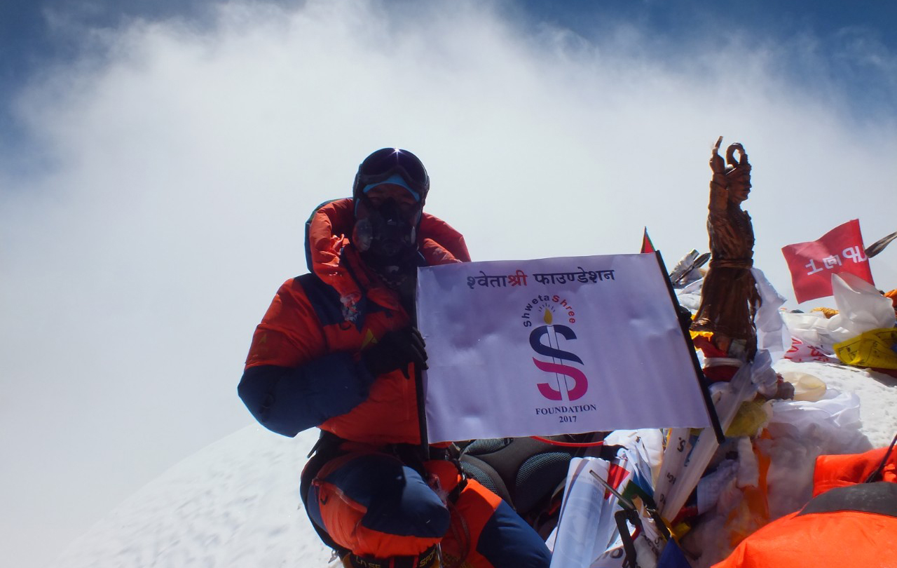 ” हिमाल चढ्नु भन्दा समाज सेवा गर्न गाह्राे छ” -पेम्बा दोर्जे शेर्पा (सगरमाथा आरोही)