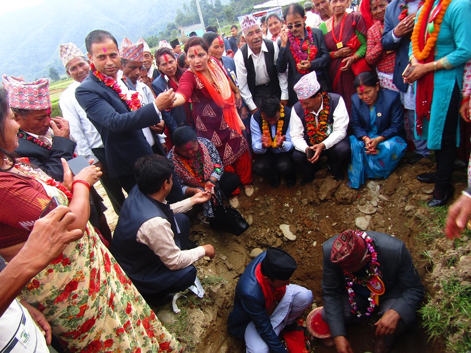 रुपामा रिङरोड बन्दै, मन्त्री बस्नेतद्वारा शिलान्यास
