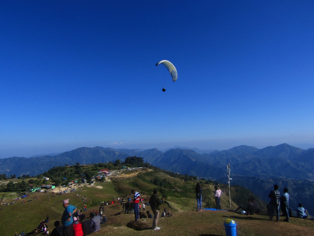 प्रदेशको पर्यटकीय गन्तब्यमा स्वरेकमैदान सगै स्वरेककोट र गडहरे गुफा पनि