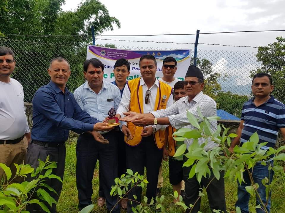 जयकोट सामुदायिक वनमा वृक्षरोपण