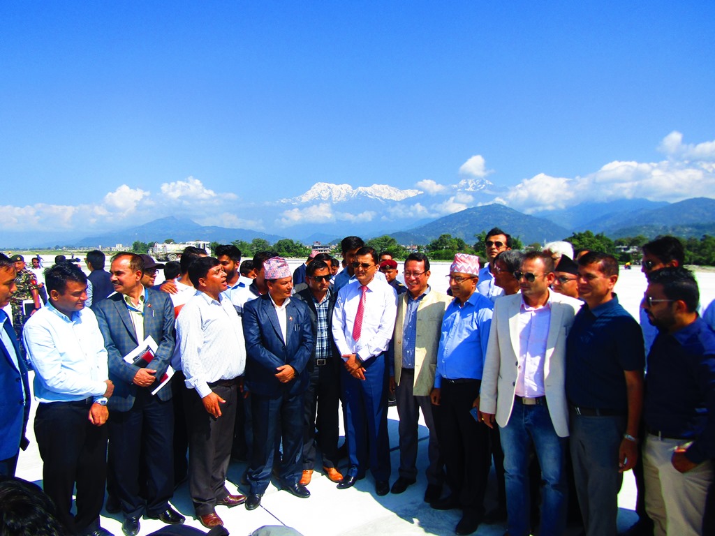 पोखरा अन्तर्रा्ष्ट्रिय विमानस्थल  निर्धारित सयम भन्दा ६ महिना अगाडि सकिन्छ पर्यटन मन्त्री भट्टराई , ४५ प्रतिशत काम सकियो