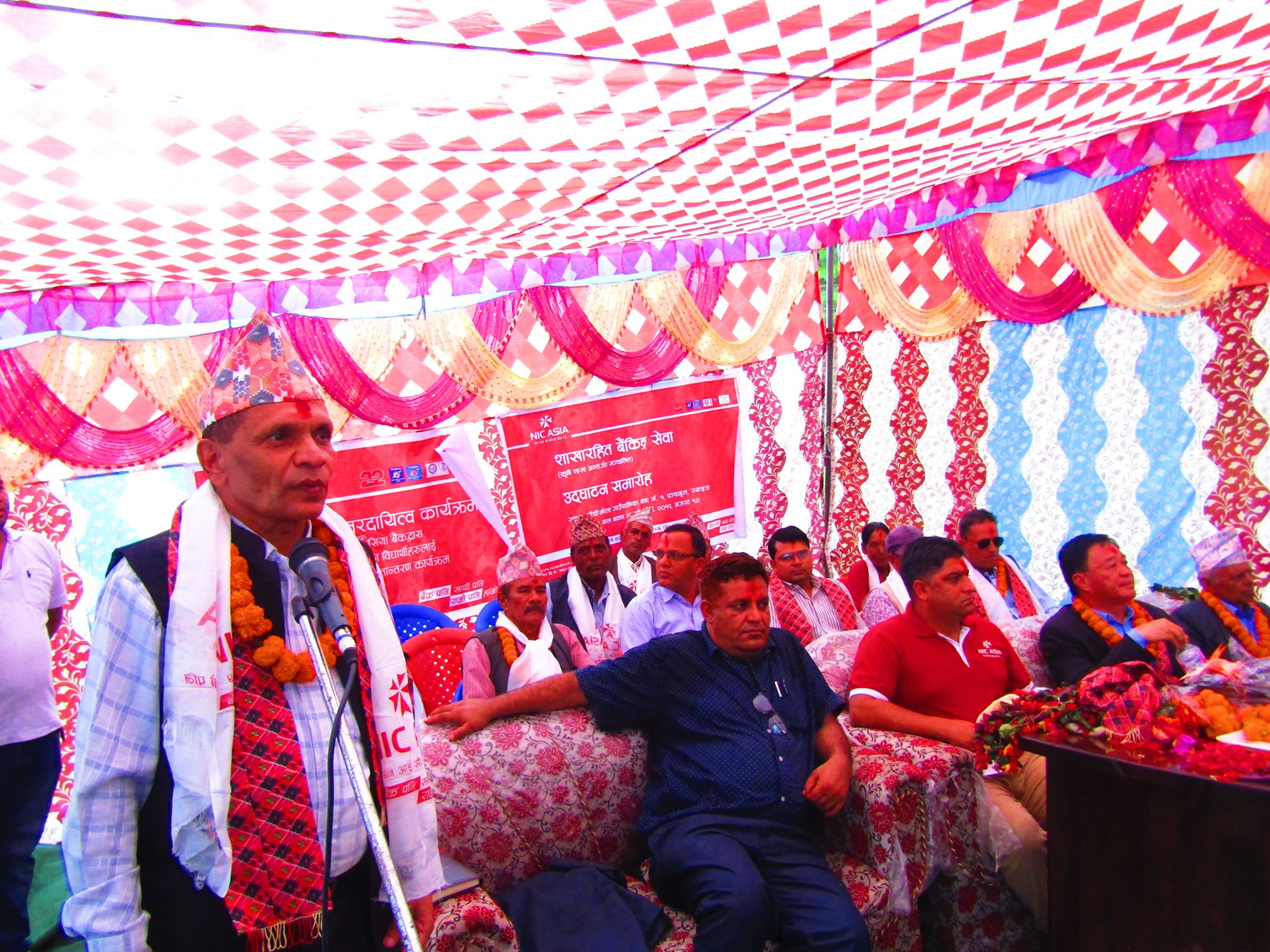 प्रदेश सरकारले कर होइन करको दायरा बढाउछः मन्त्री चुमान