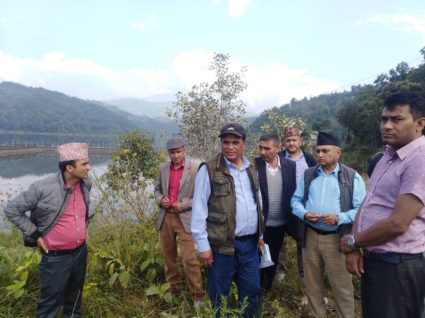सांसद अधिकारी र कोइराला सहितको टोलीद्वारा रुपाताल संरक्षण परियोजनाको निरीक्षण