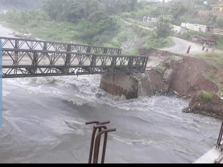 तनहुँको तुरतुरे हुँदै गोरखाको पालुङटार जाने सडक अवरुद्ध