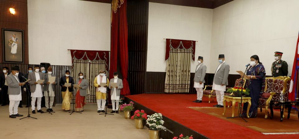 नवनियुक्त मन्त्रीहरूकाे सपथ ग्रहण सम्पन्न