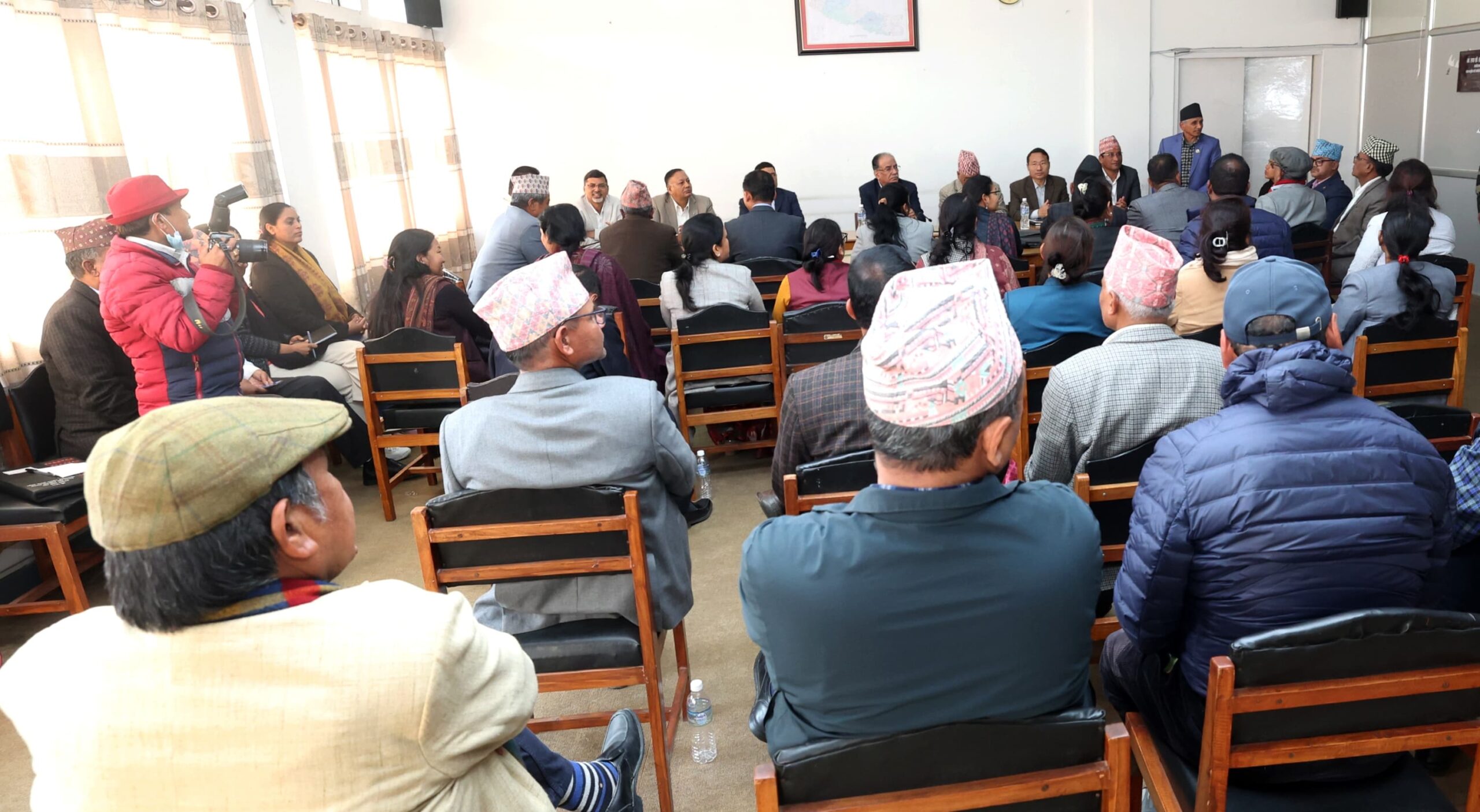 माओवादी सांसदलाई अनिवार्य उपस्थितिको ‘ह्वीप’