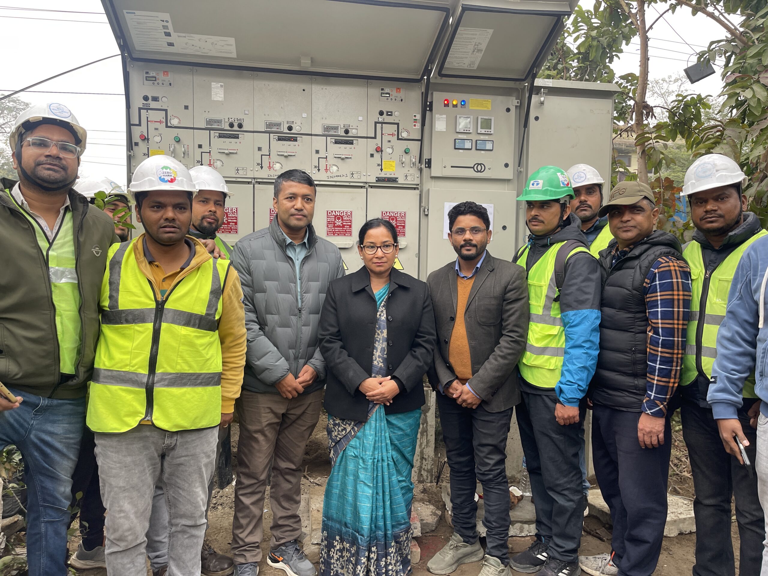 भरतपुरको मुख्य सडकमा भएको भूमिगत विद्युतिकरणको ब्रेक थ्रु